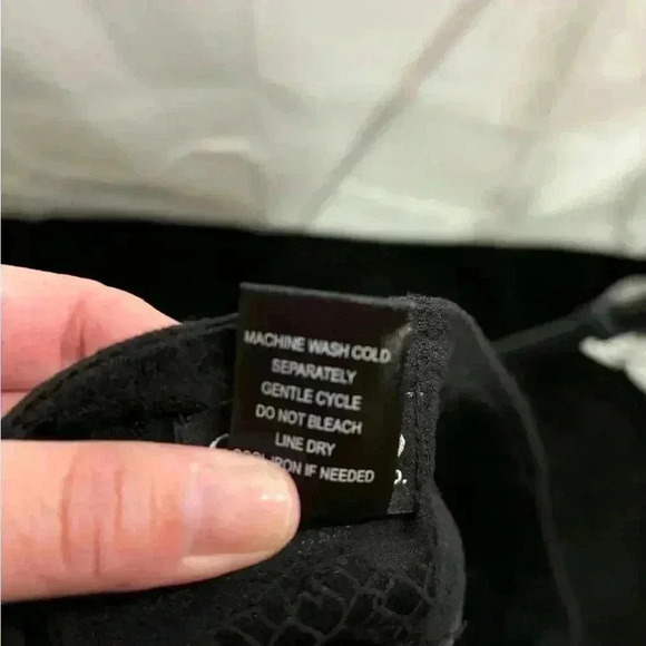 Womens size 12 Soho apparel brand pants, #E186 - Picture 5 of 7